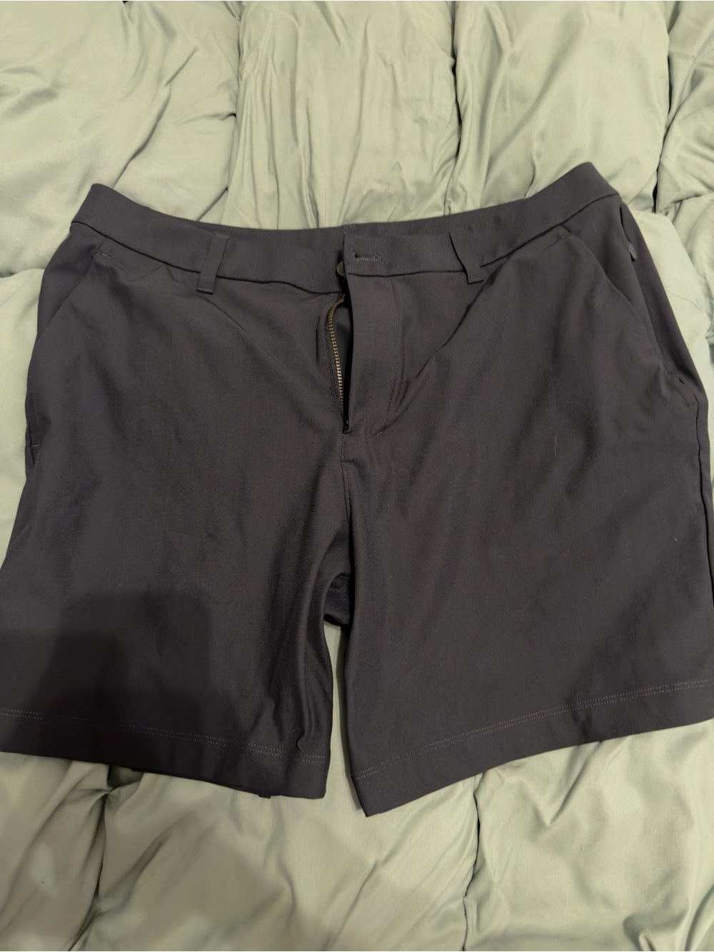lululemon athletica Black Men's Hybrid Shorts